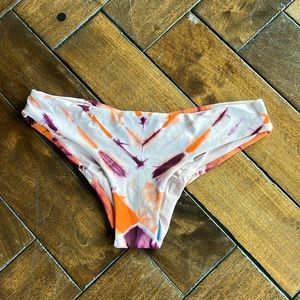 Martha Rey women’s size medium bikini bottom